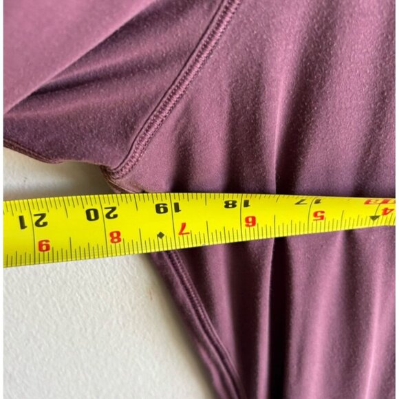 Lululemon Women Long Sleeve Deep Stretch Round Neck Top Grape Size Medium - Picture 3 of 11